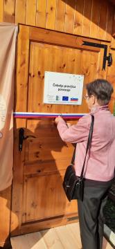 Otvoritev cebelnjaka